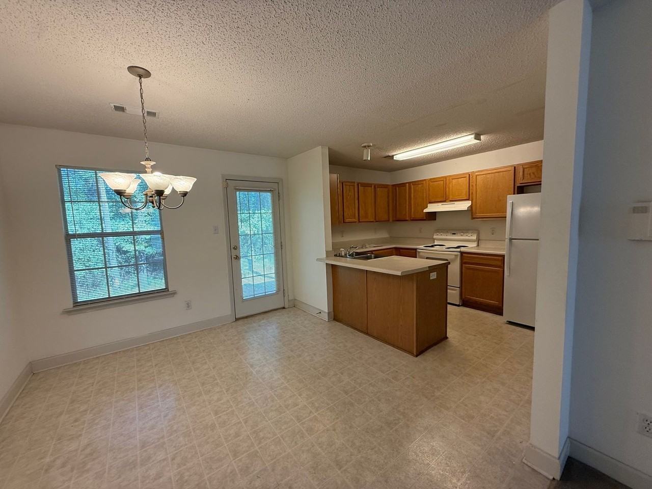 26 West Residences - Photo 3 of 19