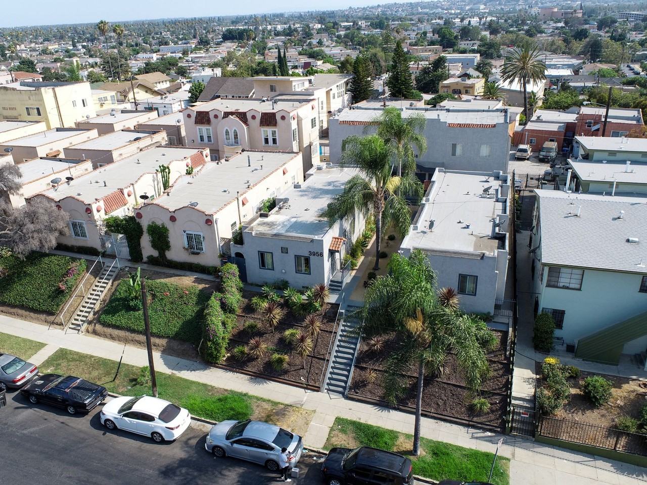 3956 W 27th St - Photo 4 of 4