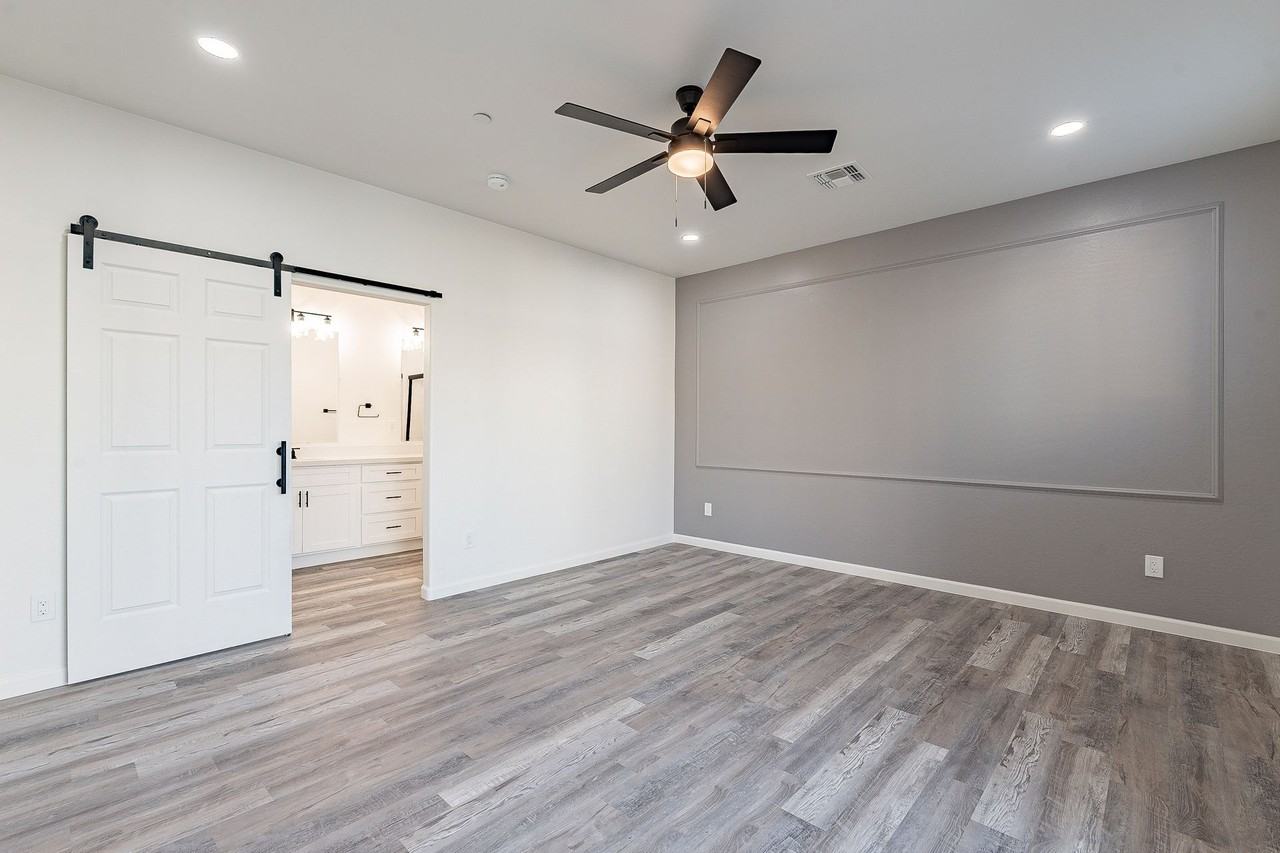 1 Month free!! Restrictions Apply - Photo 6 of 46