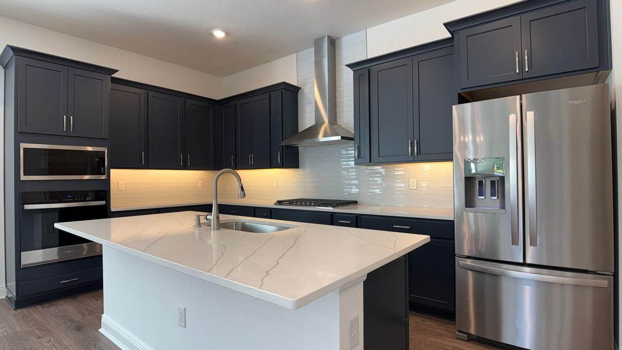 14409 Crest Palm Ave - Photo 5 of 50