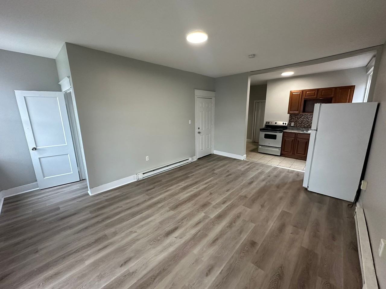 5425 Sansom Street - Photo 5 of 15