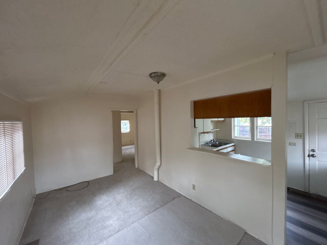 539 E 5th St - Photo 2 of 12