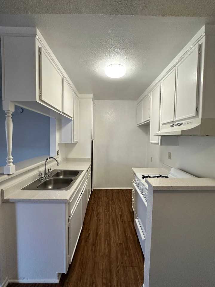 Merridy Gardens LLC - Photo 3 of 12