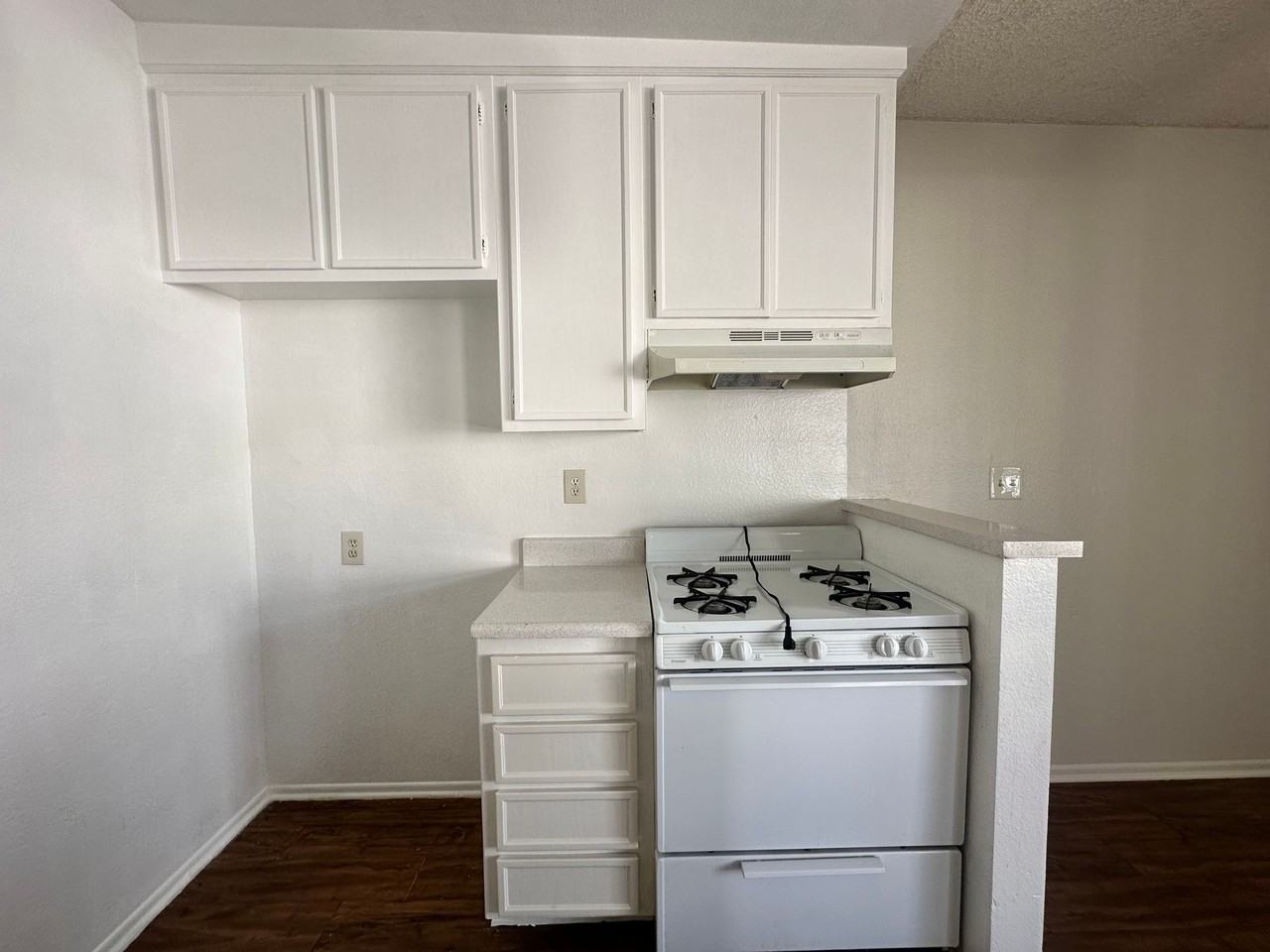 Merridy Gardens LLC - Photo 4 of 12