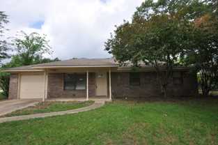 713 S Boyd St - Photo 1 of 1
