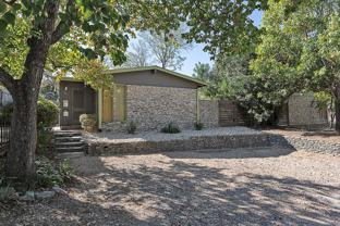 1119 Mariposa Dr #B - Photo 1 of 1