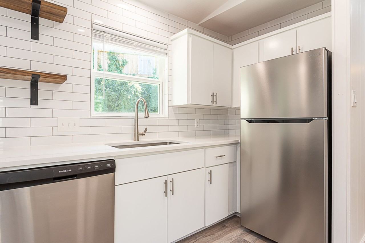 1119 Mariposa Drive #B - Photo 6 of 19