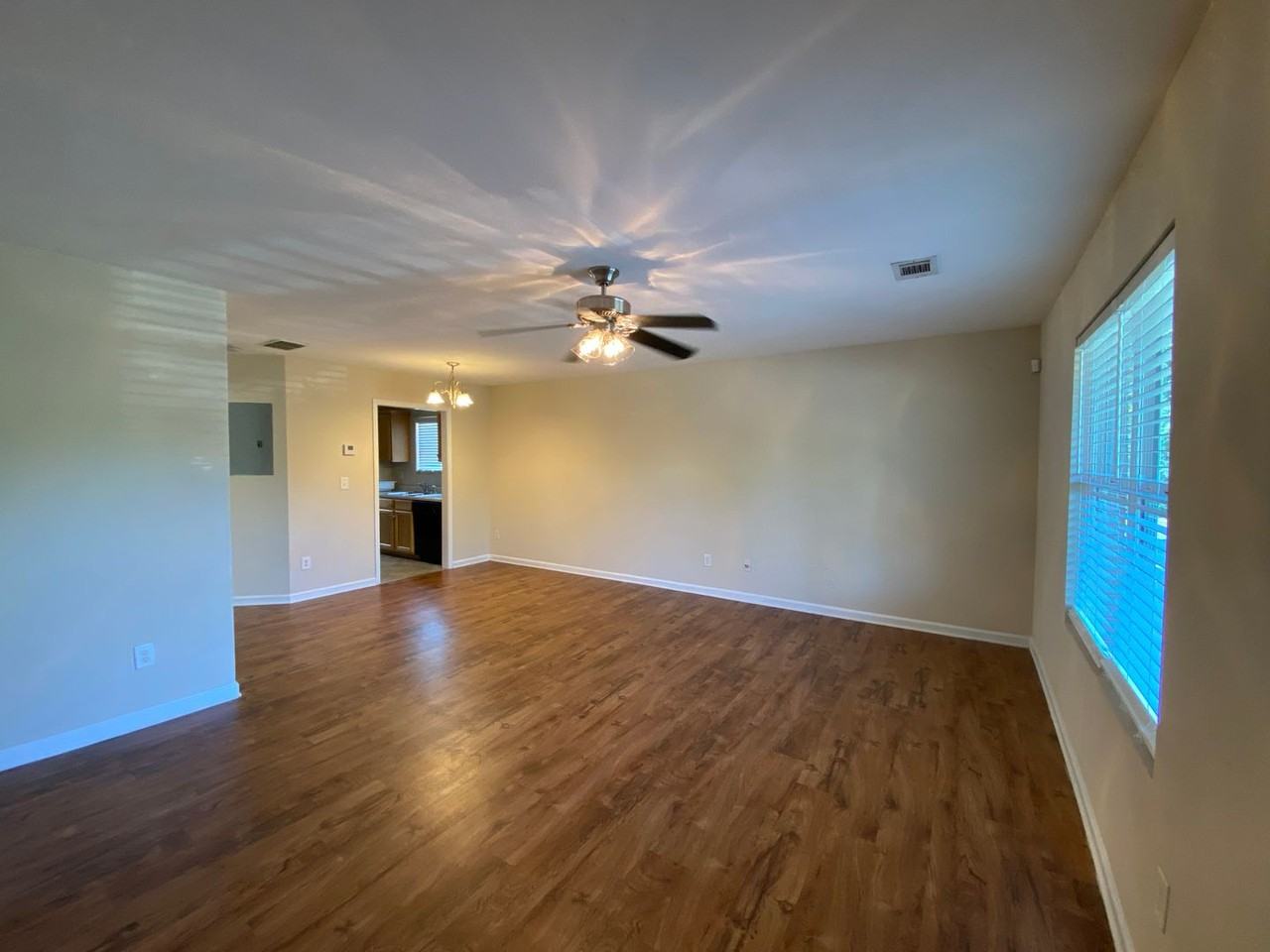 240 Bridgewater Way - Photo 2 of 17