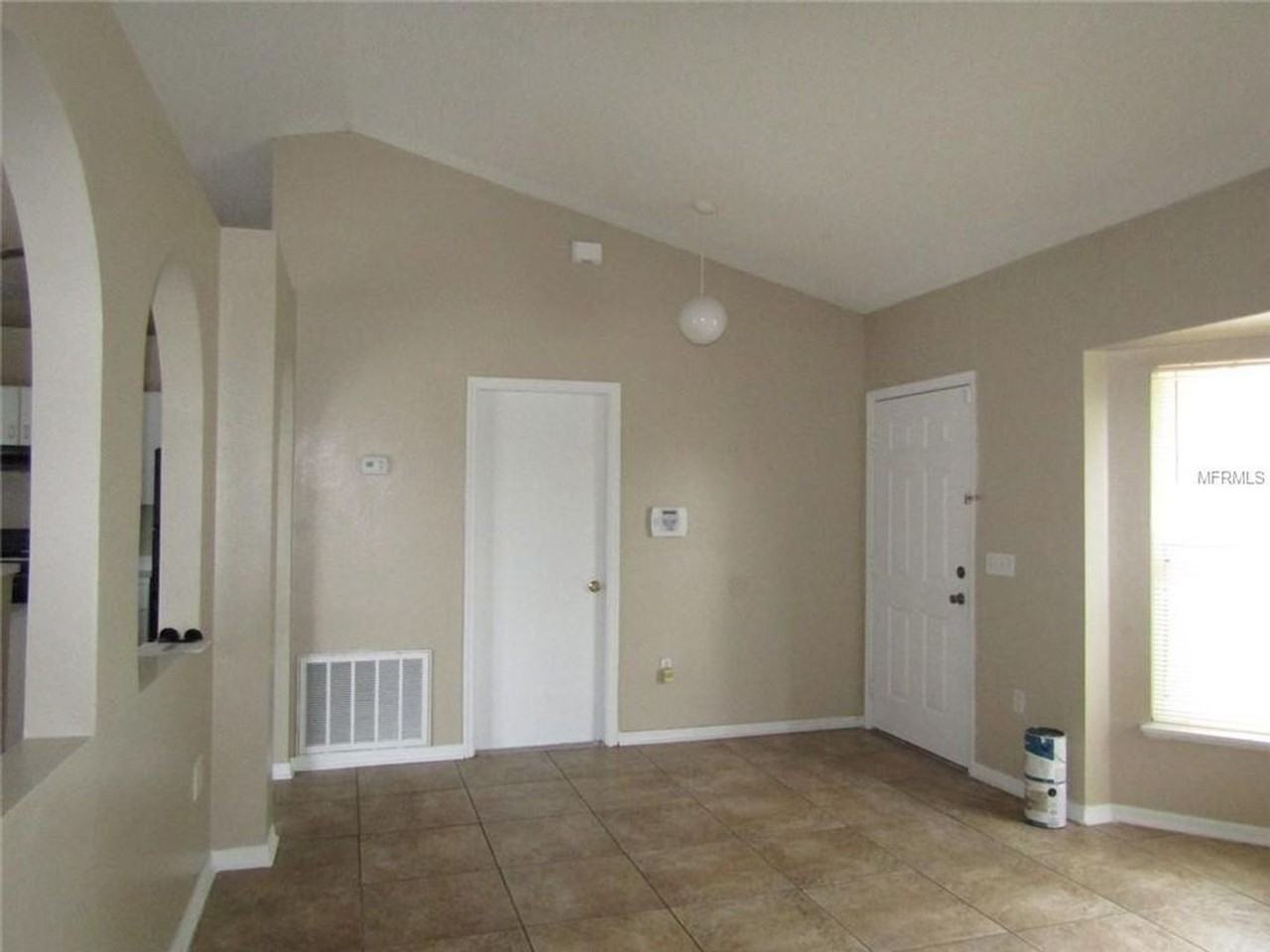 403 Martigues Dr - Photo 3 of 32