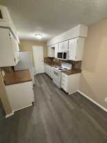 1033 S Brookside Ave - Photo 1 of 1