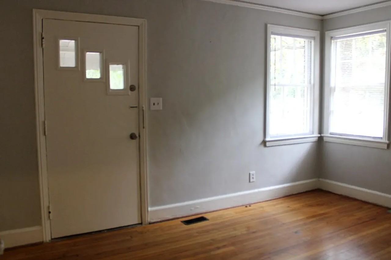 3425 Prentice Ave - Photo 3 of 14