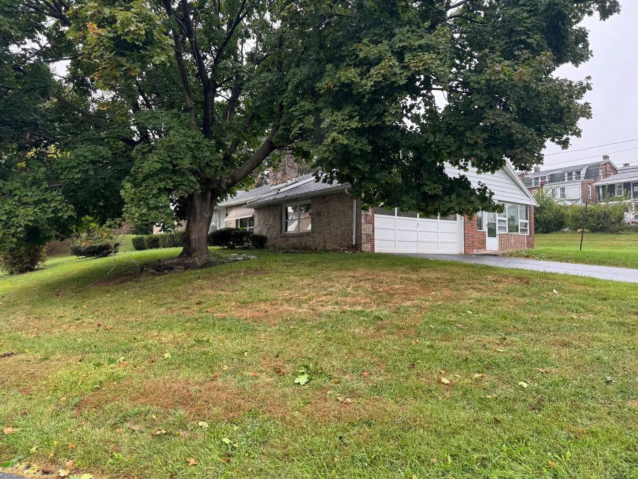 1035 1035 Ridge Ave - 1035 Ridge Ave - Photo 3 of 50