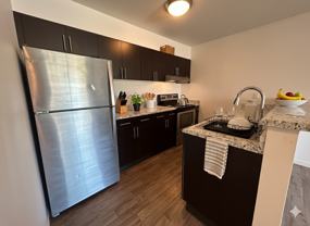 zz - 10/31/25 - S0607 - Roseland Apartments - Photo 1 of 1