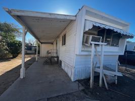 featured image of 455 Clark Ln