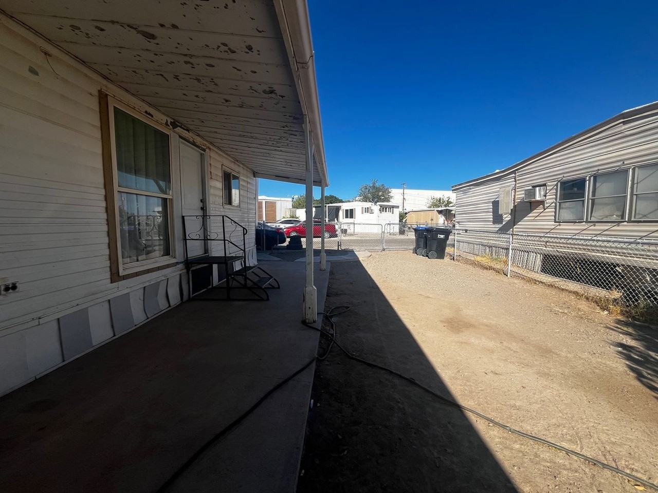 455 Clark Ln - Photo 3 of 9