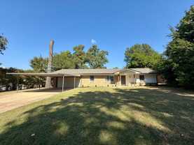 2700 Brentwood Dr - Photo 1 of 1