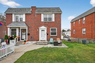 215 Lynn Rd - Photo 1 of 1