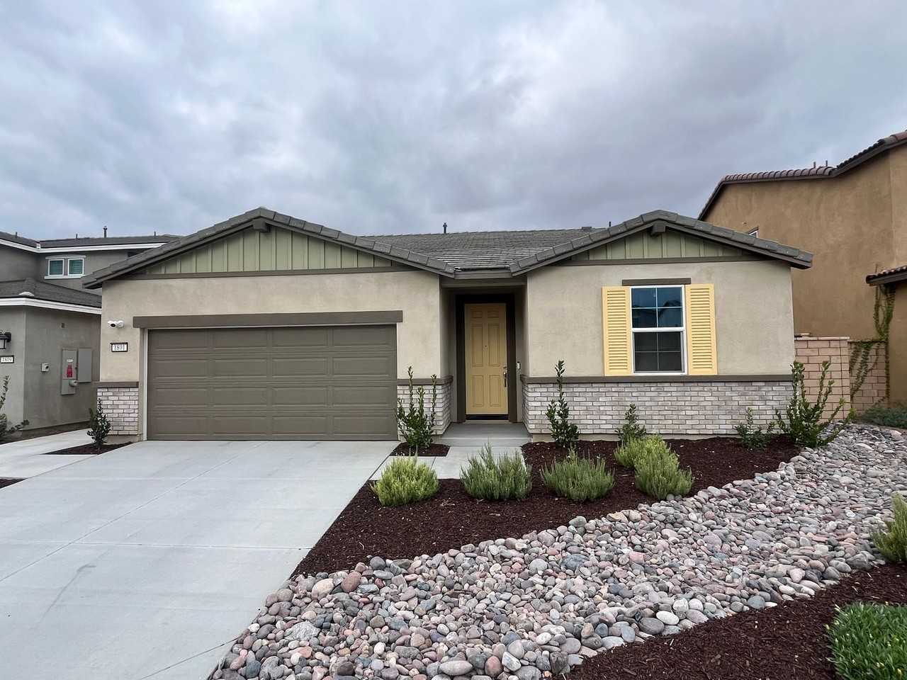 1801 Ace Street - Photo 2 of 28