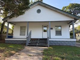 featured image of 1906 S Q St