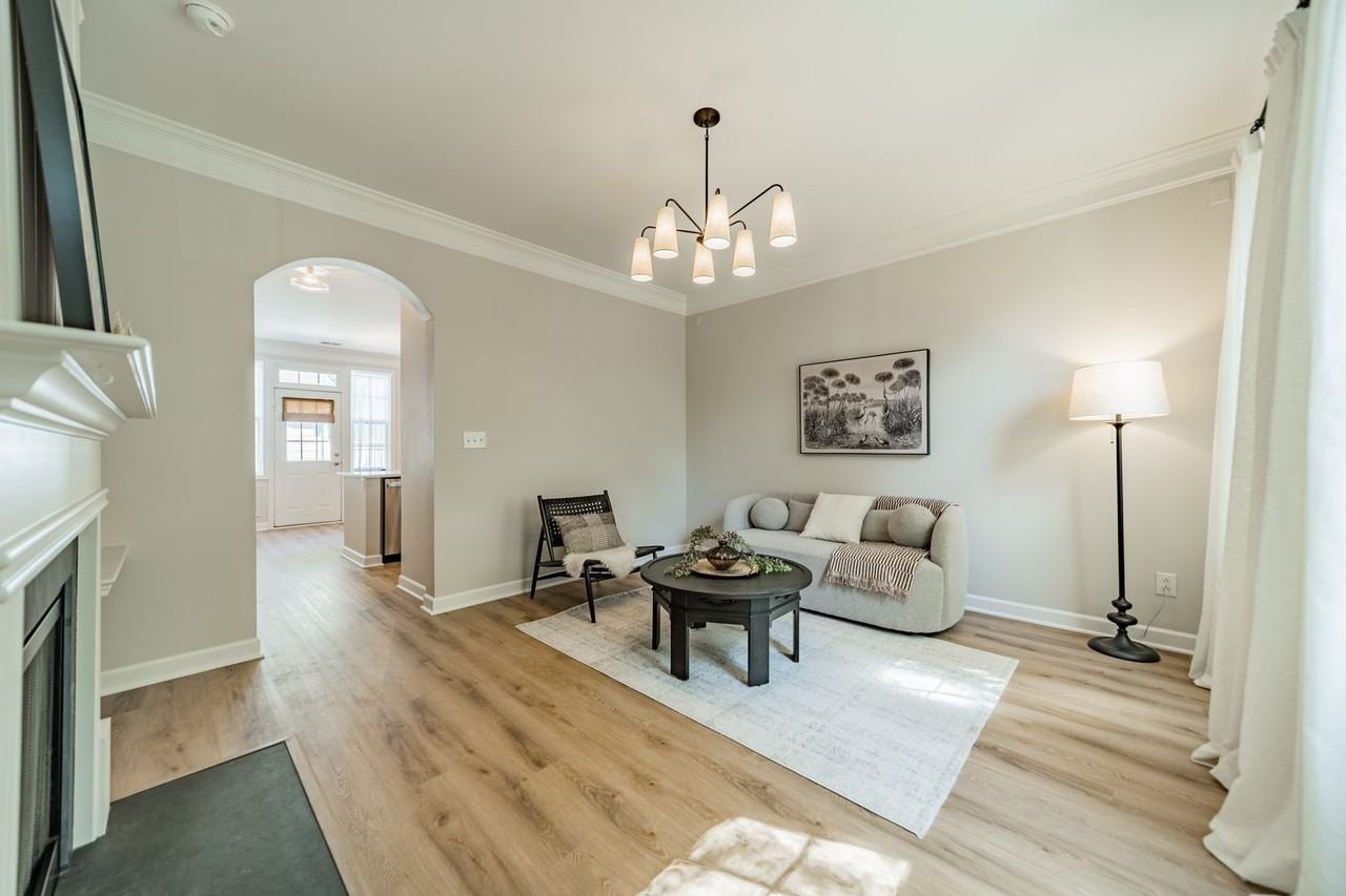 13107 Arbor Day Ct - Photo 4 of 35