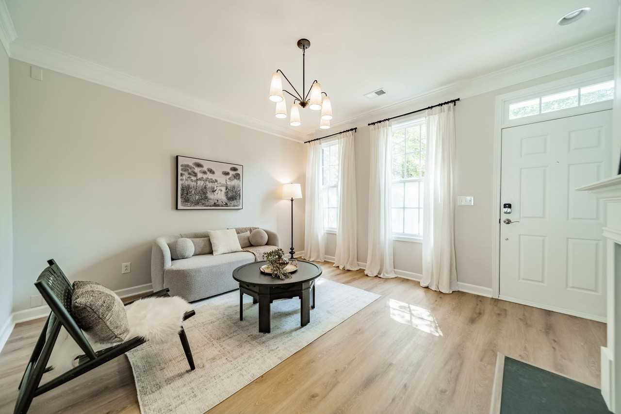 13107 Arbor Day Ct - Photo 5 of 35