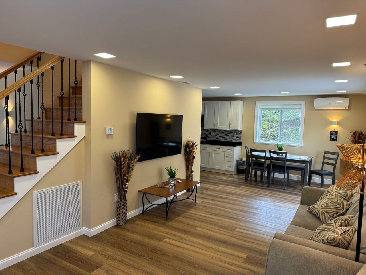 3402 Birds Creek Rd - Photo 3 of 41