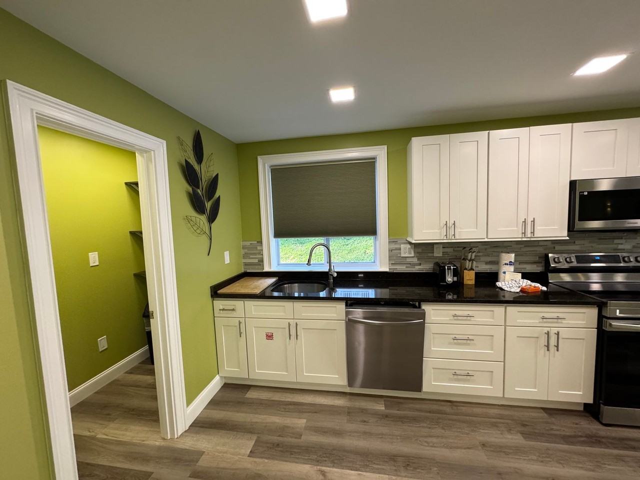 3402 Birds Creek Rd - Photo 6 of 28