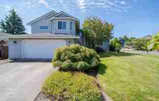 featured image of 3180 Sw 31st St