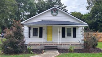 1901 Edgewood St - Photo 1 of 1