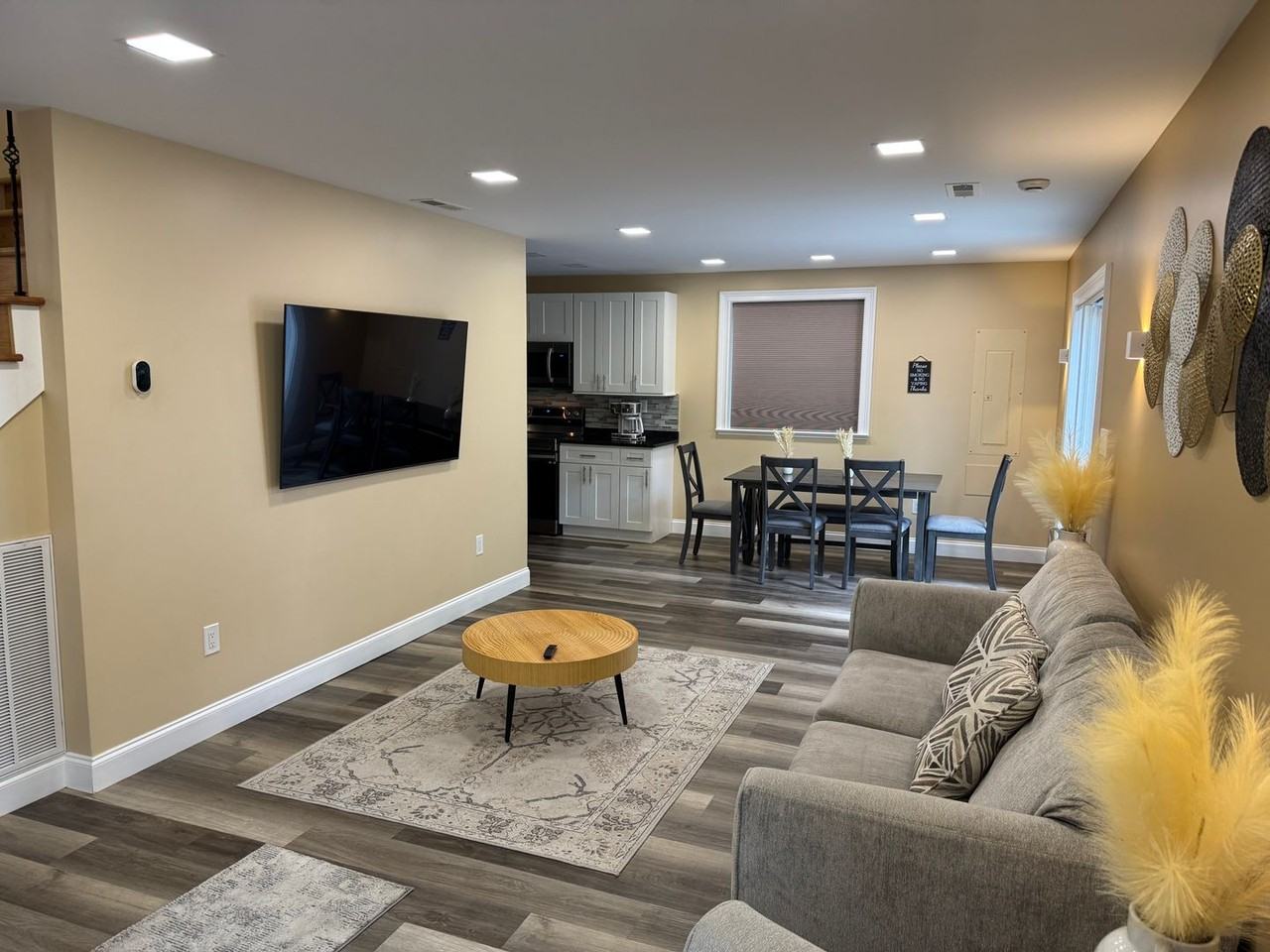 3402 Birds Creek Rd - Photo 4 of 40