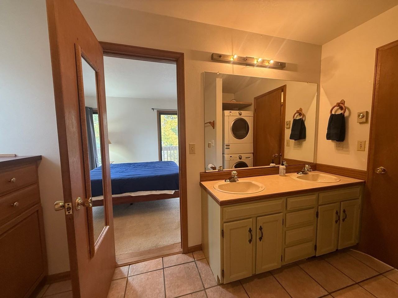 2915 Chinook Ln #13 - Photo 3 of 13