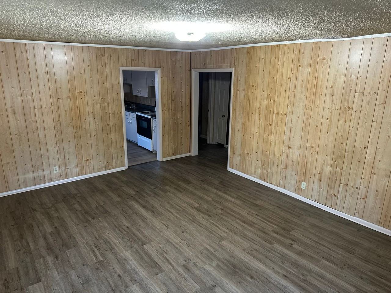 1001 Cheatham Ave - Photo 3 of 19