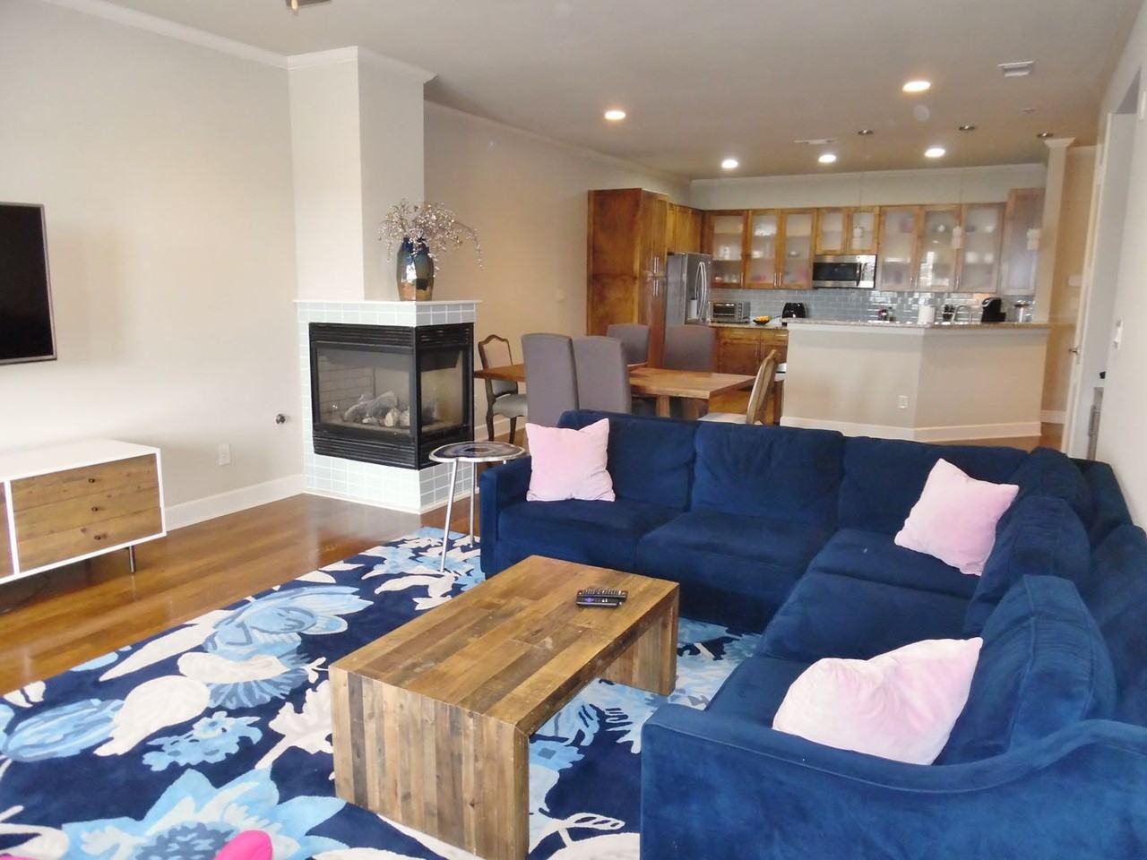 2800 Sandage Ave #303 - Photo 2 of 38