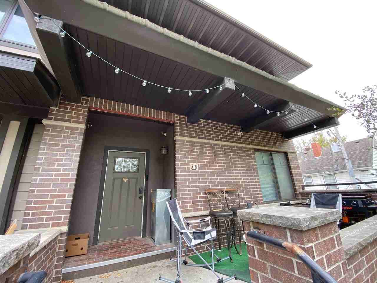 30 N Lucas St - Photo 2 of 20