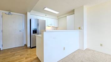 featured image of 215 N King St #1605