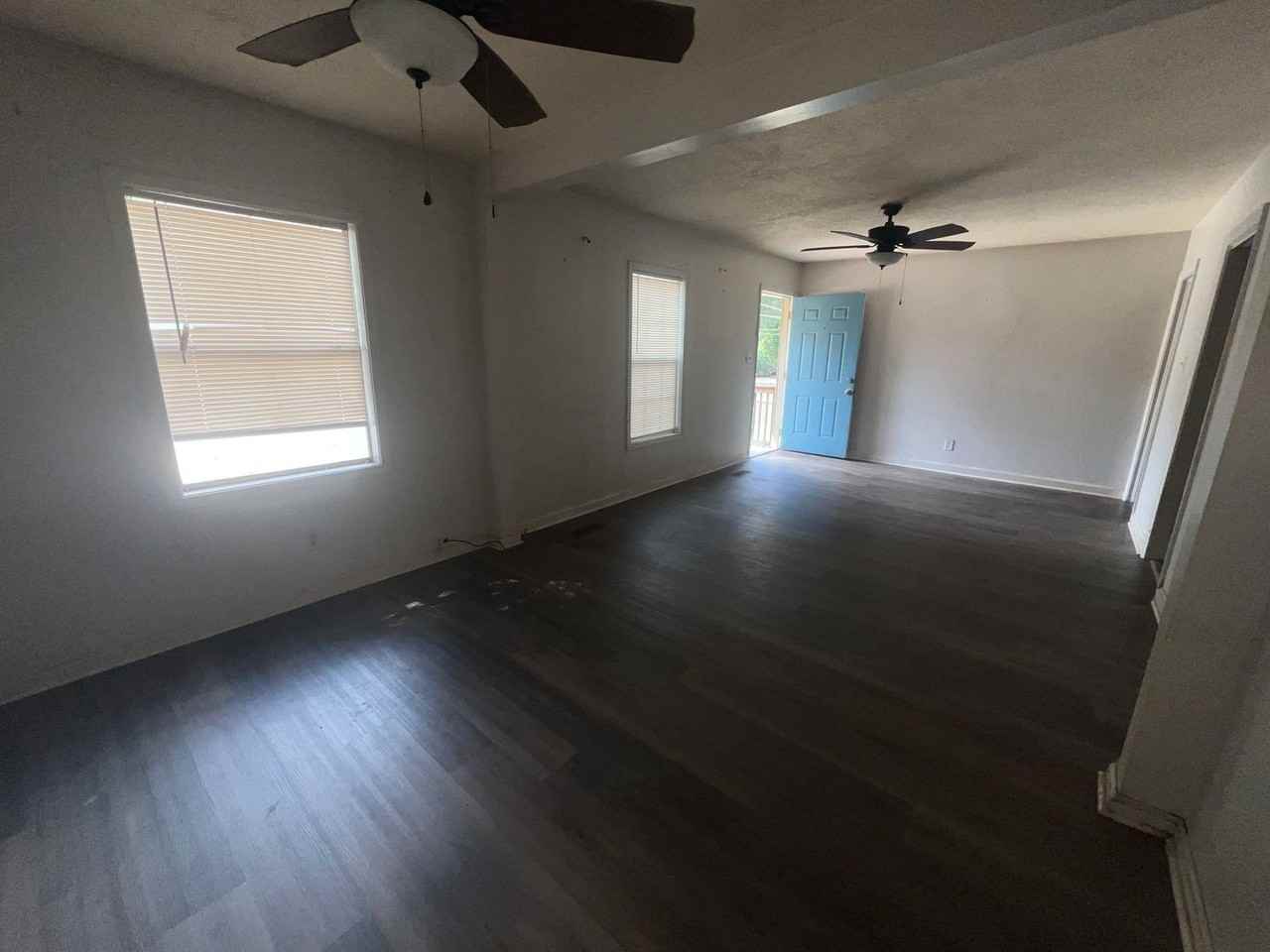405 26th St E - Photo 3 of 12
