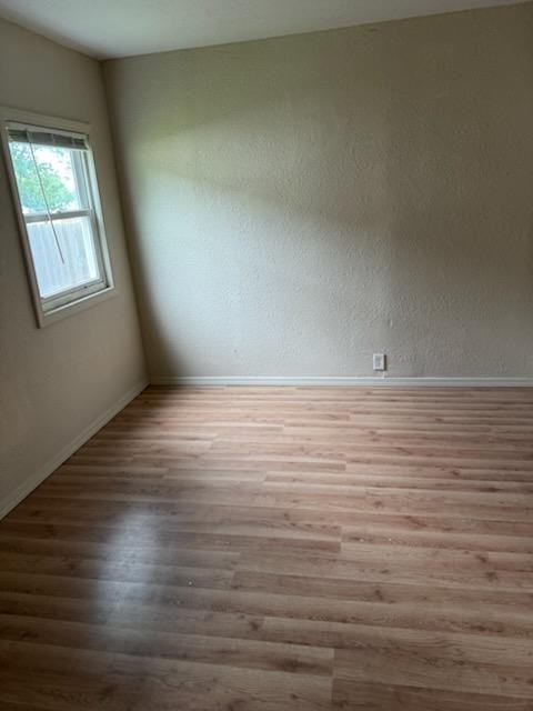 2715 Lucas St - Photo 6 of 9