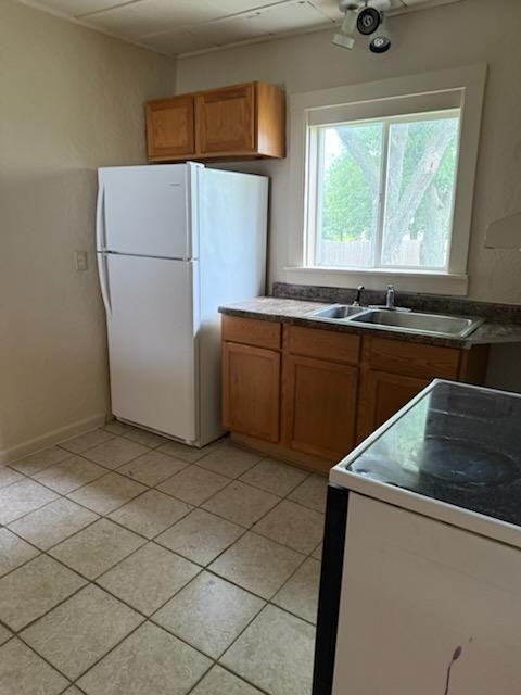 2715 Lucas St - Photo 7 of 9