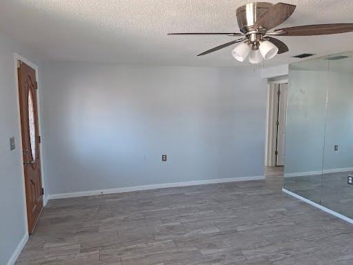 5412 Golden Nugget Dr - Photo 3 of 16