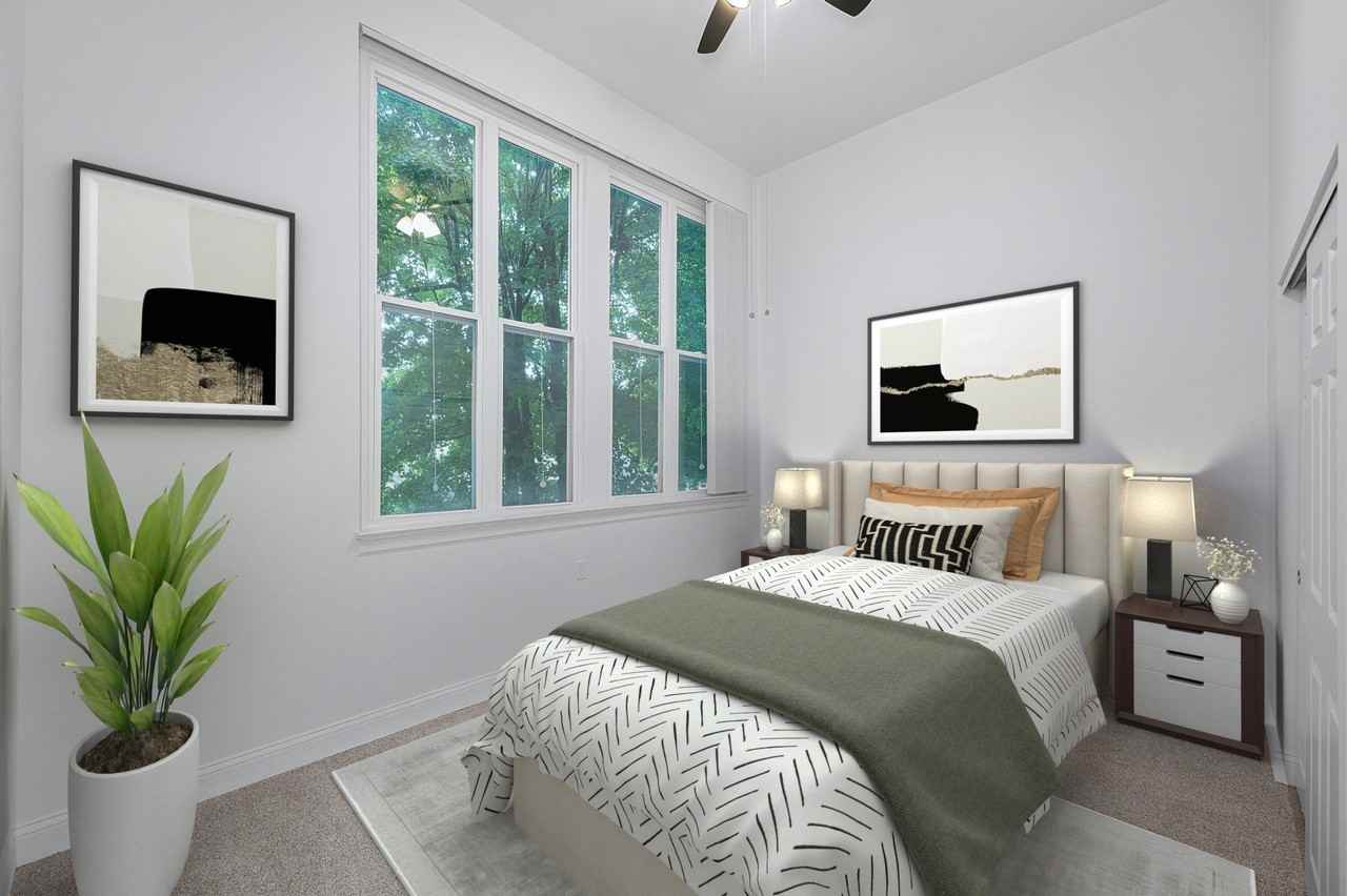 Schoolhouse Flats Apartments - Photo 6 of 24