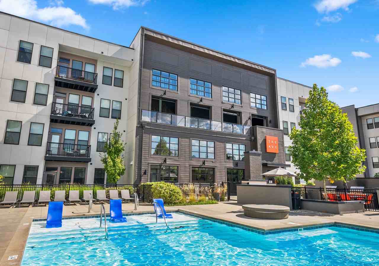 The Ave - Photo 5 of 50