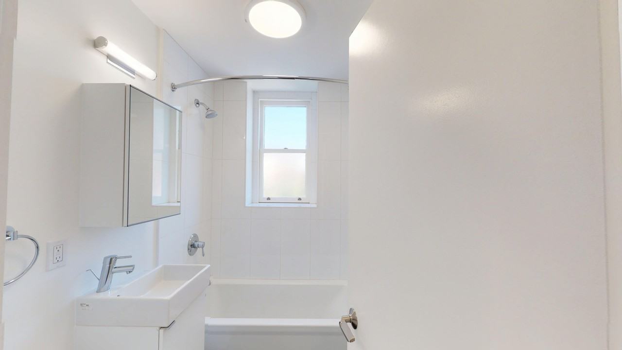 15 Hermann Street - Photo 4 of 43