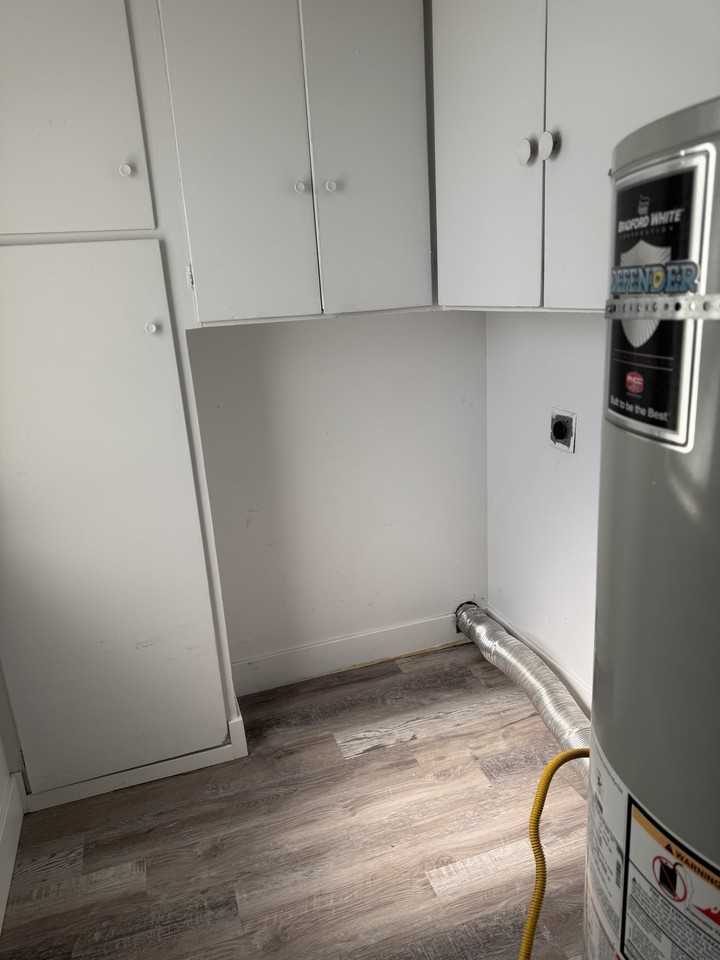 1312 Eastsouth - Photo 4 of 13