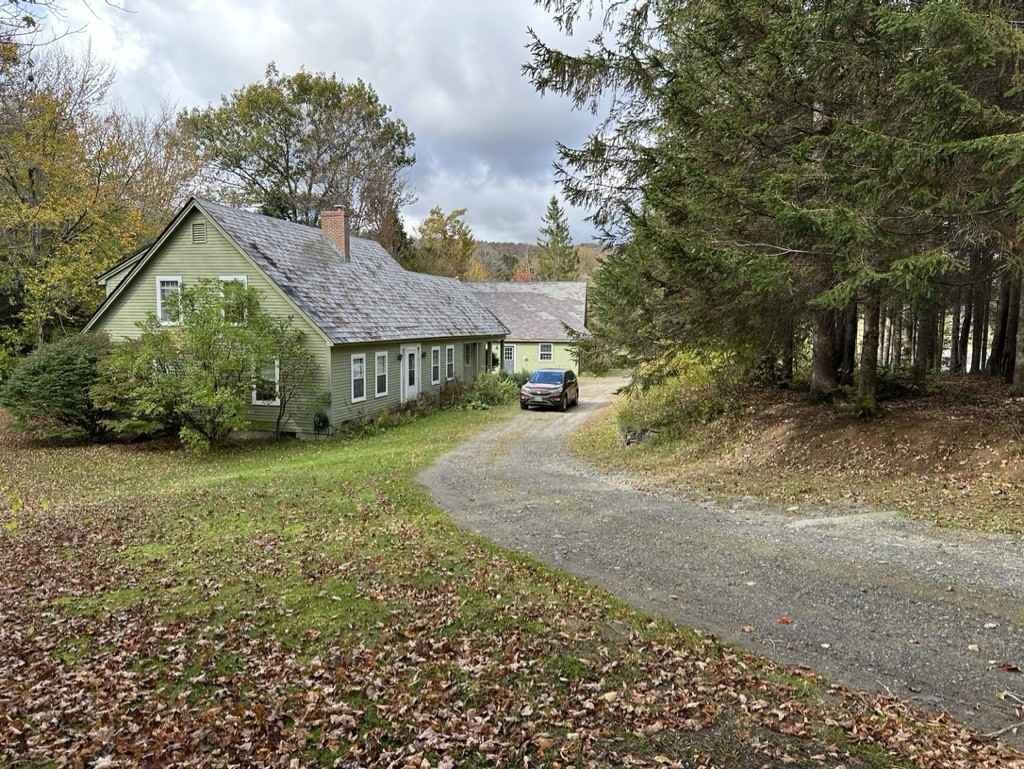 618 Shearer Hill Rd - Photo 2 of 26