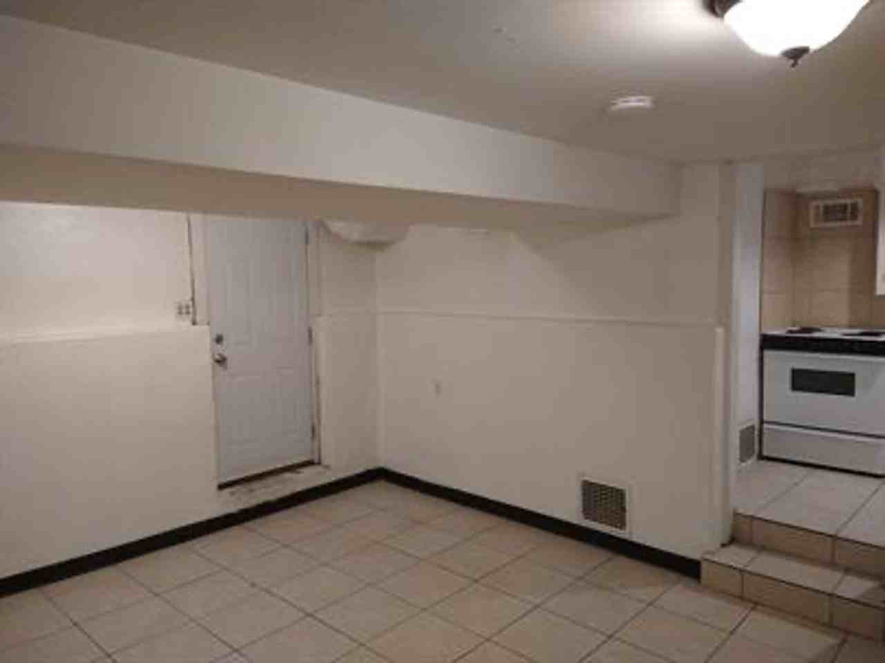 28th 785 - Photo 5 of 18