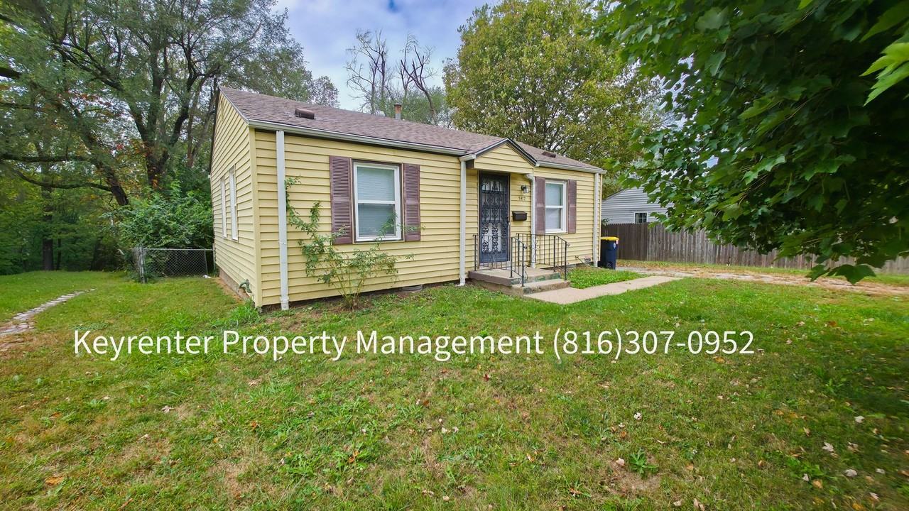5412 Indiana Avenue - Photo 2 of 15
