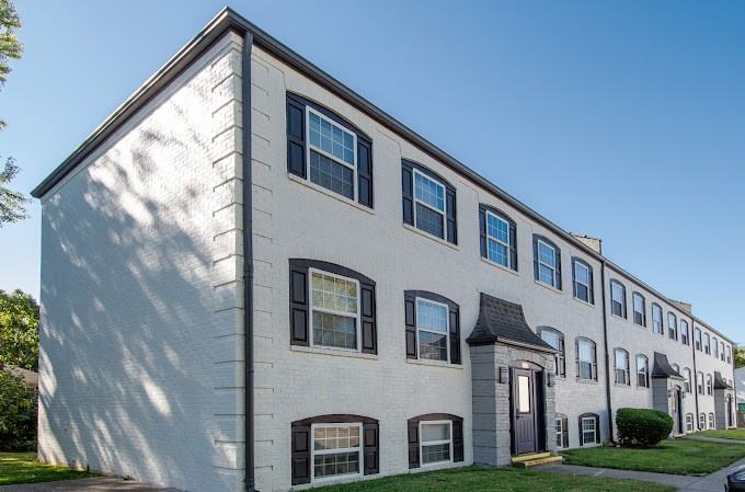 z-120125-The Edison - Photo 2 of 17