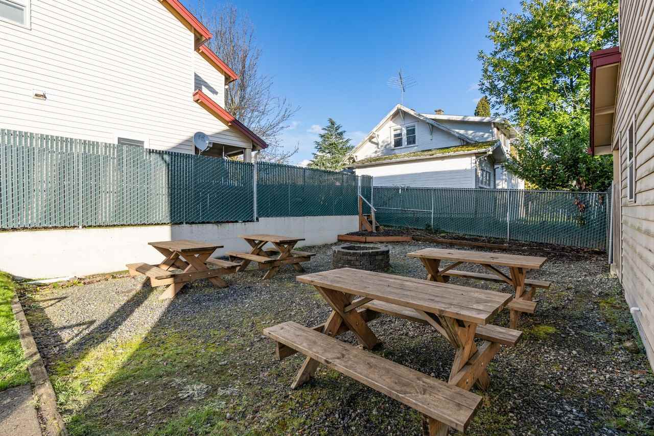 940 Nw 7th Ave #4 - Photo 2 of 50