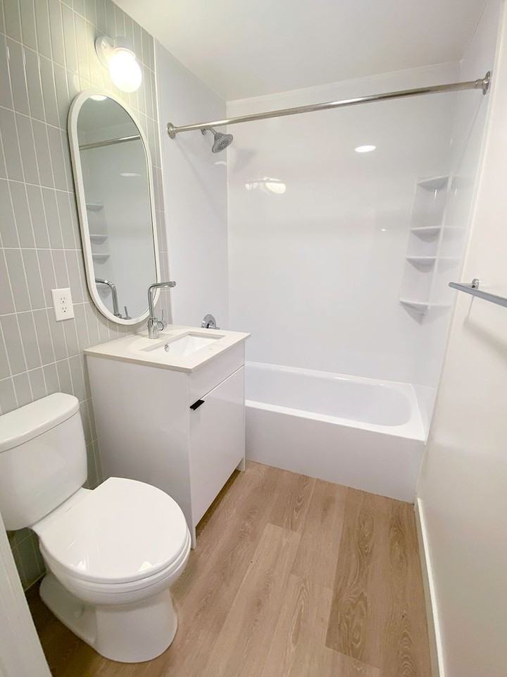 Val Anne - Photo 2 of 26