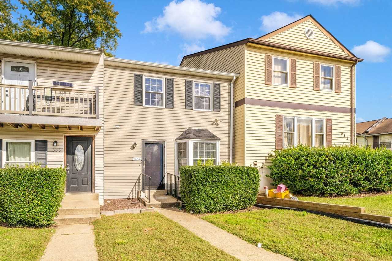 310 Harry S Truman Drive - Photo 2 of 50